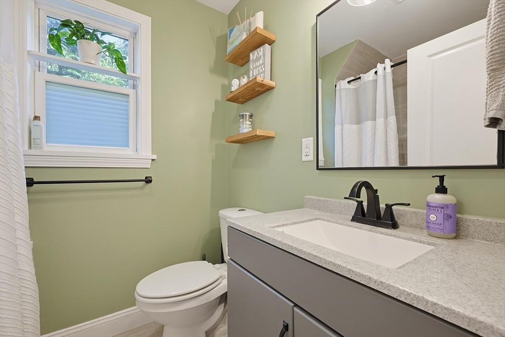 19 Knoll Road Hopkinton, MA 01748 - Photo 22 of 42 Gallery Image 22