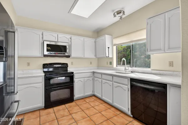 $489,900 | 3150 East Astro Street, Hereford, AZ 85615