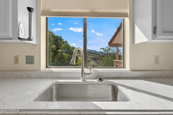 $489,900 | 3150 East Astro Street, Hereford, AZ 85615