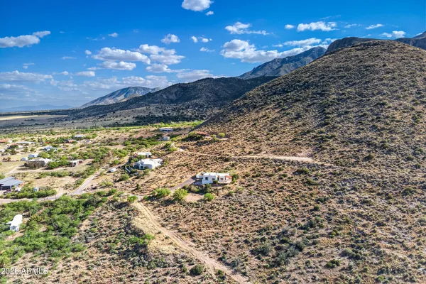 $489,900 | 3150 East Astro Street, Hereford, AZ 85615