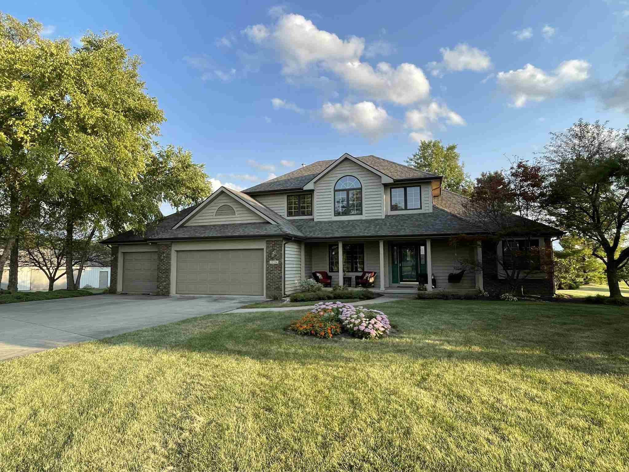 10104 Paulding Road New Haven, IN 46774 - Photo 1 of 34