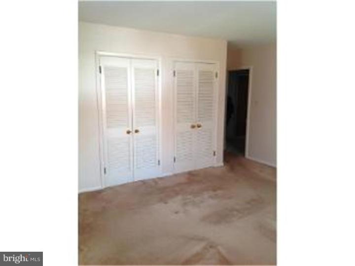 512 Barry Drive Springfield, PA 19064 - Photo 11 of 22 Master Bedroom