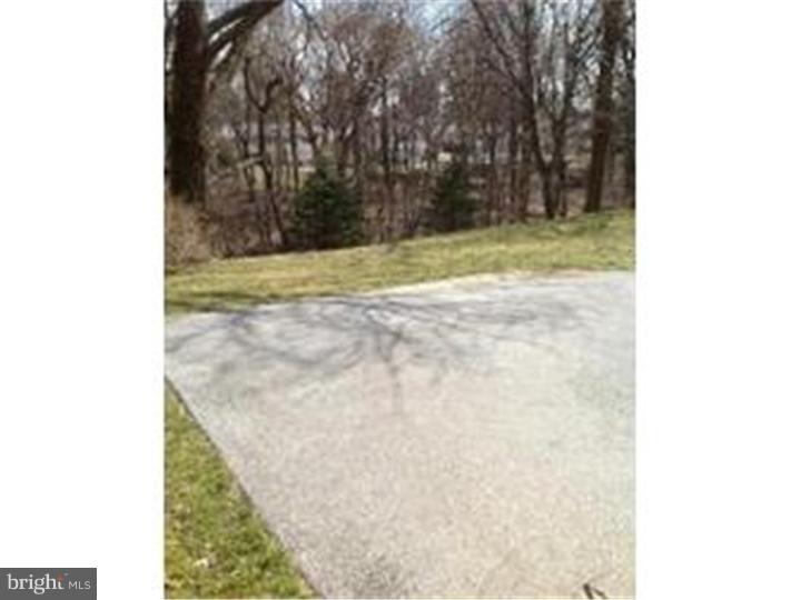 512 Barry Drive Springfield, PA 19064 - Photo 22 of 22 Back Yard