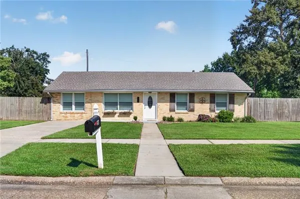 $229,900 | 56 Patterson Drive, Chalmette, LA 70043