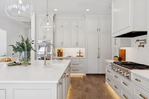 $3,500,000 | 285 North Shore Drive West, Minnetrista, MN 55364