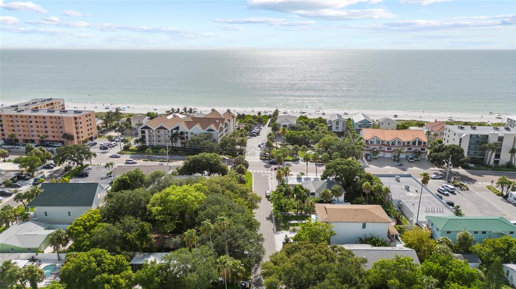 104 12th Avenue Indian Rocks Beach, FL 33785 - Photo 2 of 25 Gallery Image 2