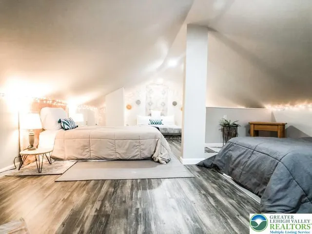 $769,499 | 36 Main Street, Delaware Water Gap, PA 18327