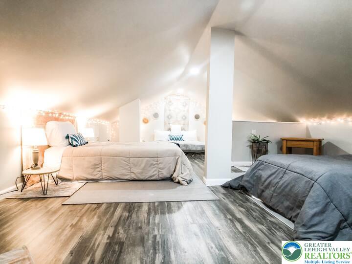 36 Main Street Delaware Water Gap, PA 18327 - Photo 30 of 38