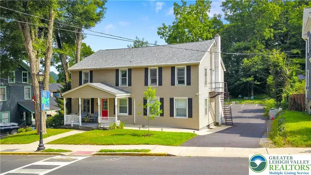 $769,499 | 36 Main Street, Delaware Water Gap, PA 18327