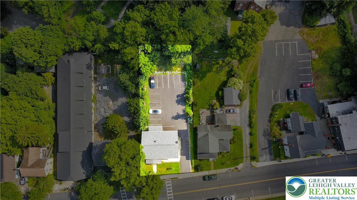 36 Main Street Delaware Water Gap, PA 18327 - Photo 37 of 38