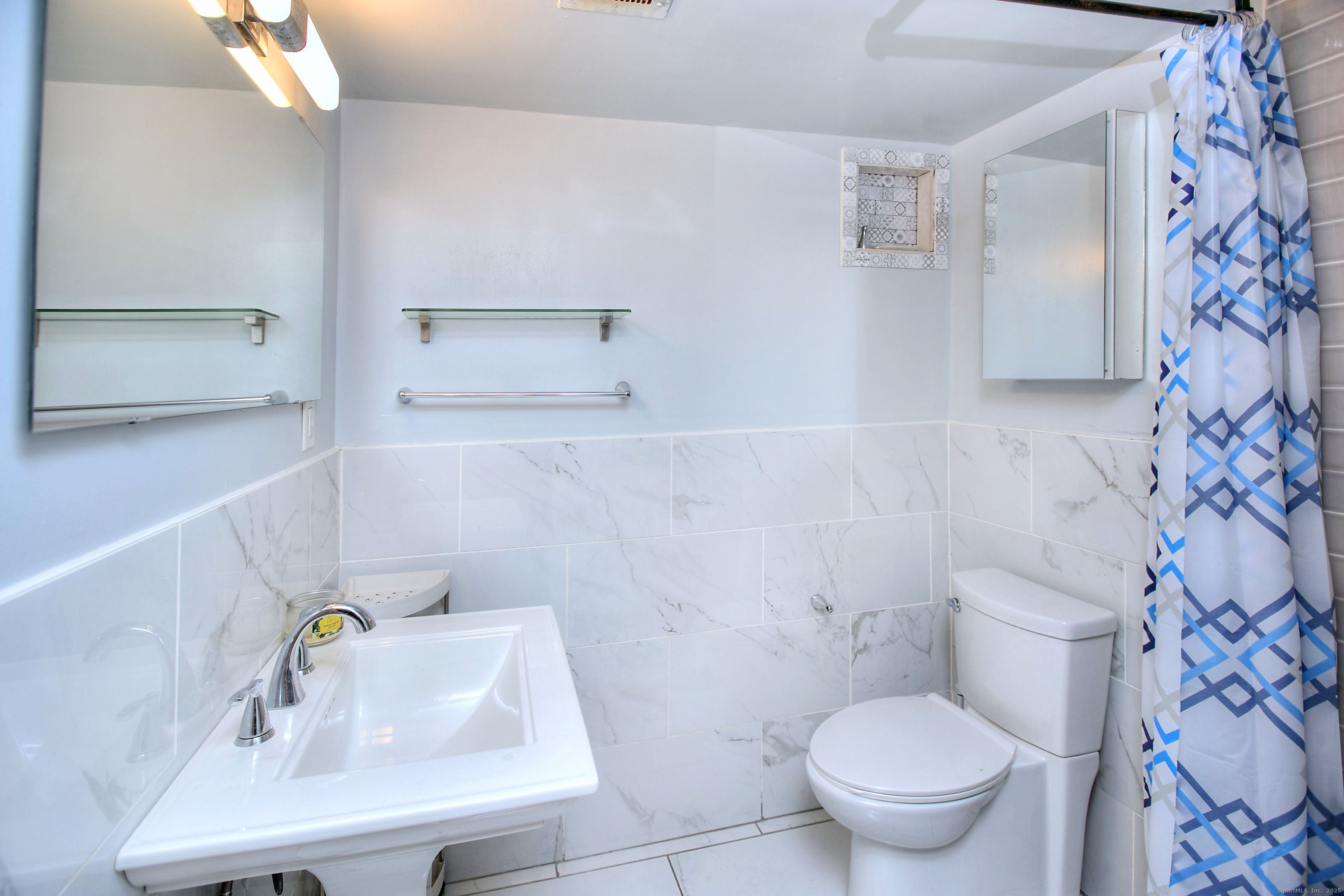 25 Cartright Street, Unit 5D Bridgeport, CT 06604 - Photo 13 of 35