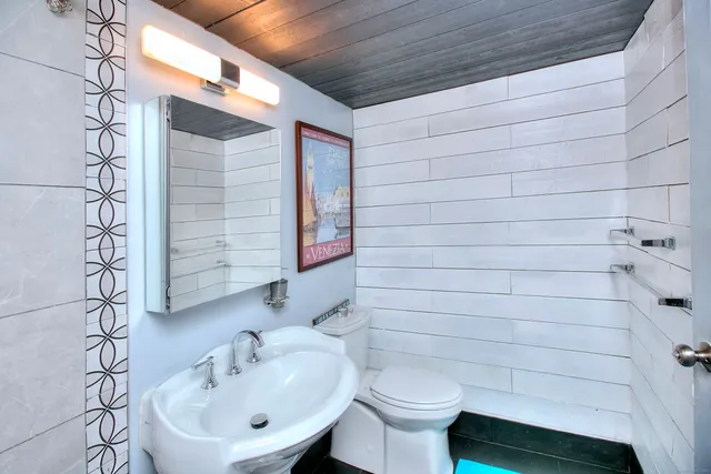 $319,000 | 25 Cartright Street, Unit 5D, Bridgeport, CT 06604