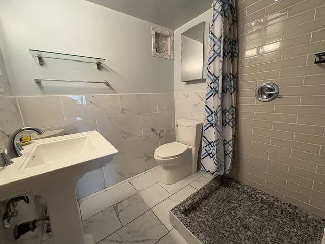 $319,000 | 25 Cartright Street, Unit 5D, Bridgeport, CT 06604