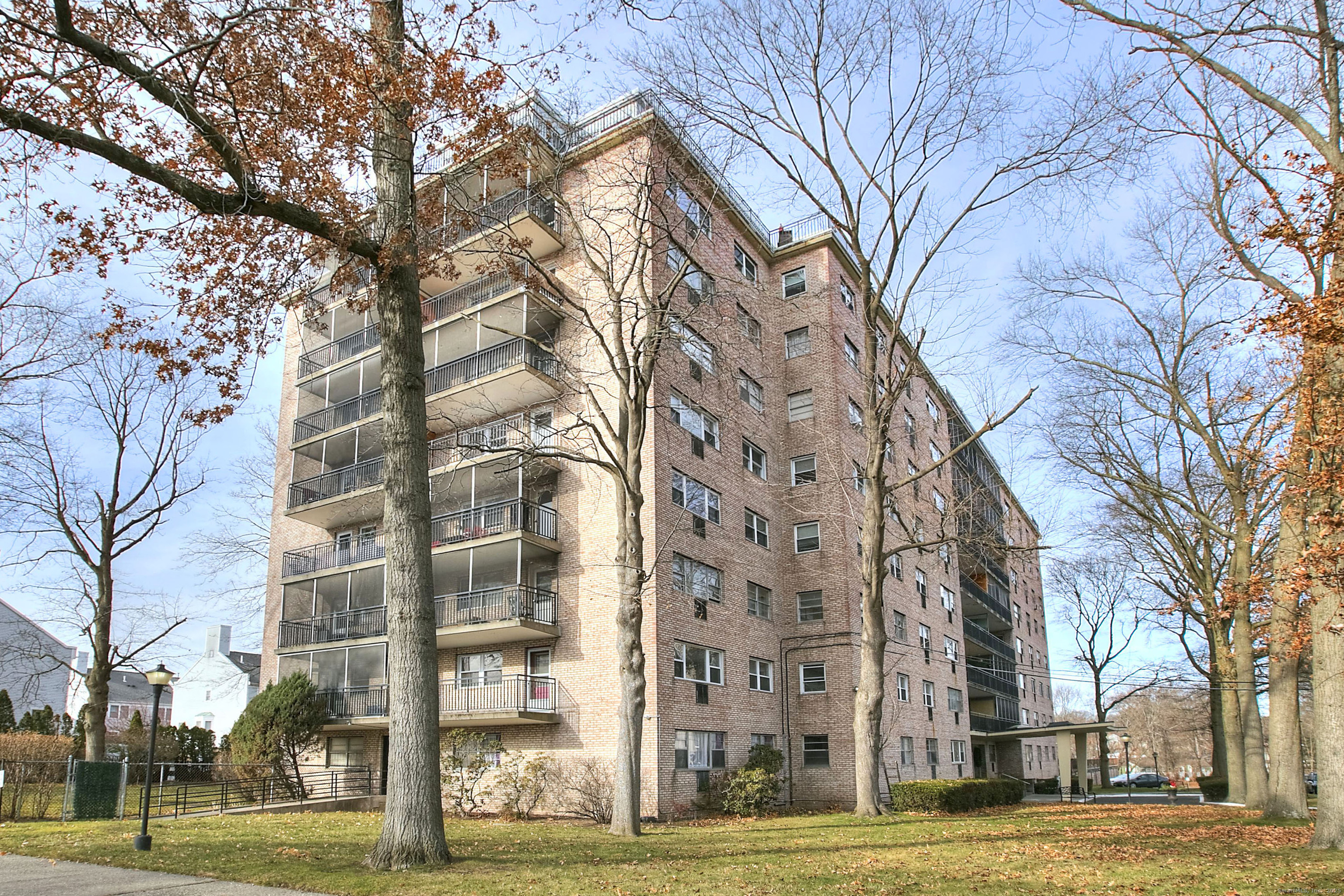 25 Cartright Street, Unit 5D Bridgeport, CT 06604 - Photo 35 of 35