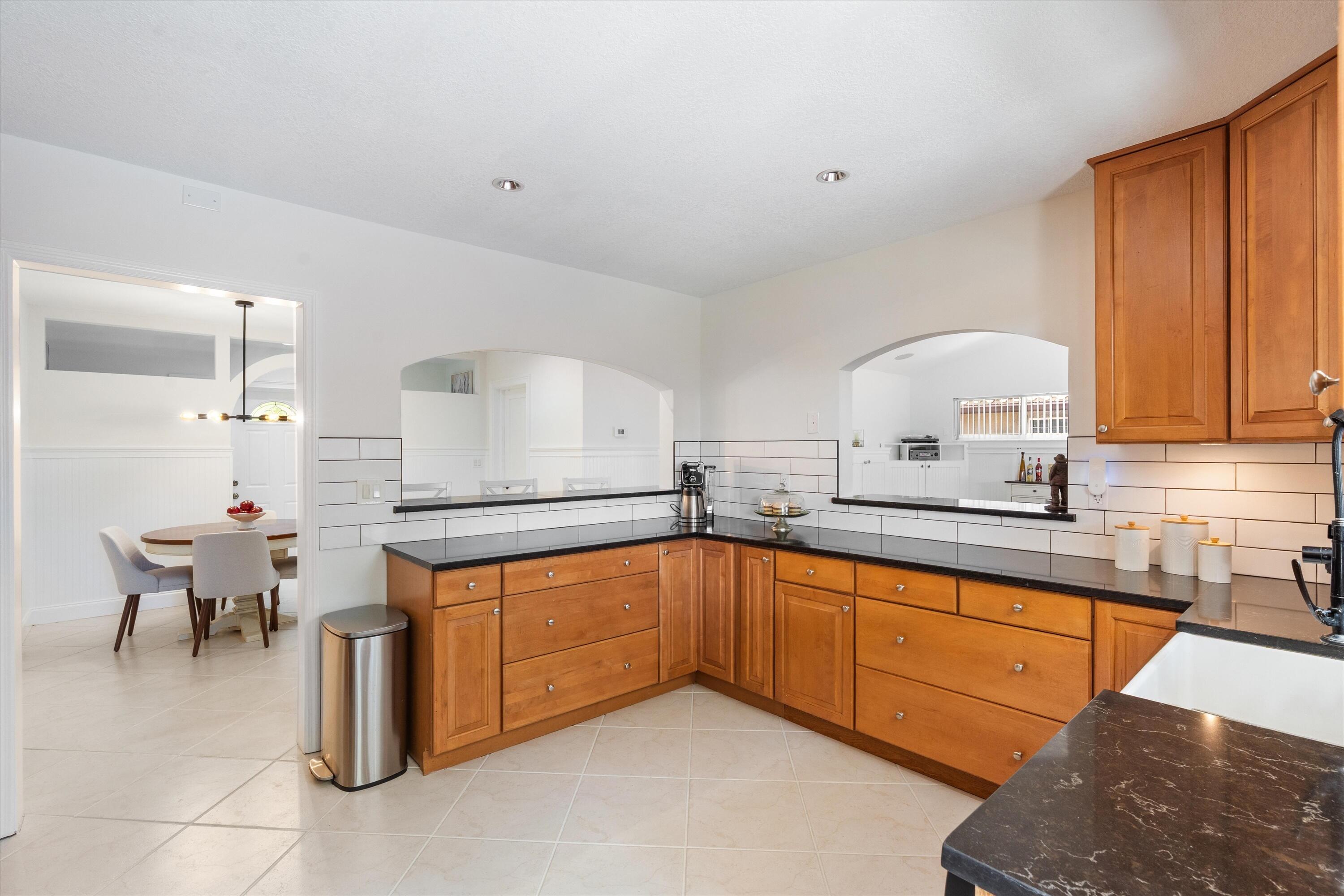 232 Northwest 10th Court Boca Raton, FL 33486 - Photo 11 of 38 13-232 NW 10th Ct Boca Raton, FL-113