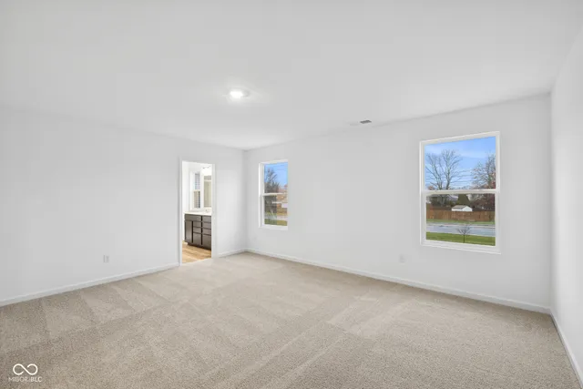 $334,990 | 5110 Triple Crown Way, Indianapolis, IN 46237