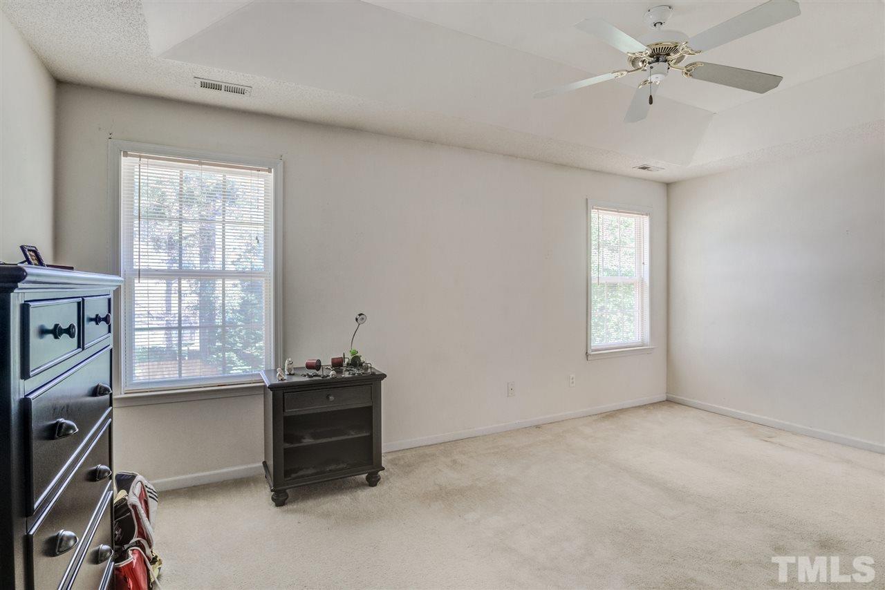4711 Drewbridge Way Raleigh, NC 27604 - Photo 20 of 30