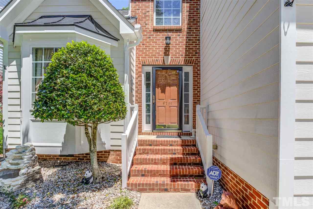4711 Drewbridge Way Raleigh, NC 27604 - Photo 3 of 30