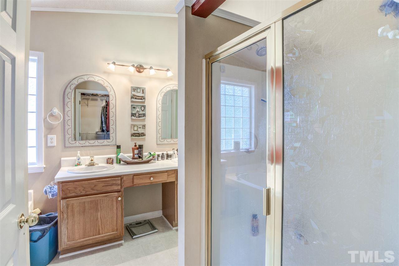 4711 Drewbridge Way Raleigh, NC 27604 - Photo 22 of 30