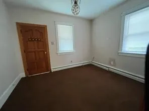 $1,500 | 205 Franklin Street, Bristol, RI 02809