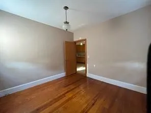 $1,500 | 205 Franklin Street, Bristol, RI 02809