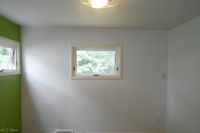 3592 Atherstone Road Cleveland, OH 44121 - Photo 9 of 21 Gallery Image 9
