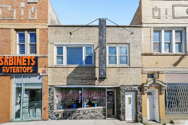 $1,500 | 5096 South Archer Avenue, Unit 2F, Chicago, IL 60632