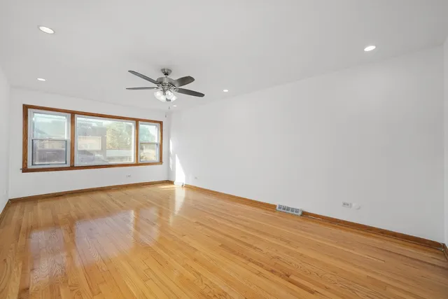 $1,500 | 5096 South Archer Avenue, Unit 2F, Chicago, IL 60632