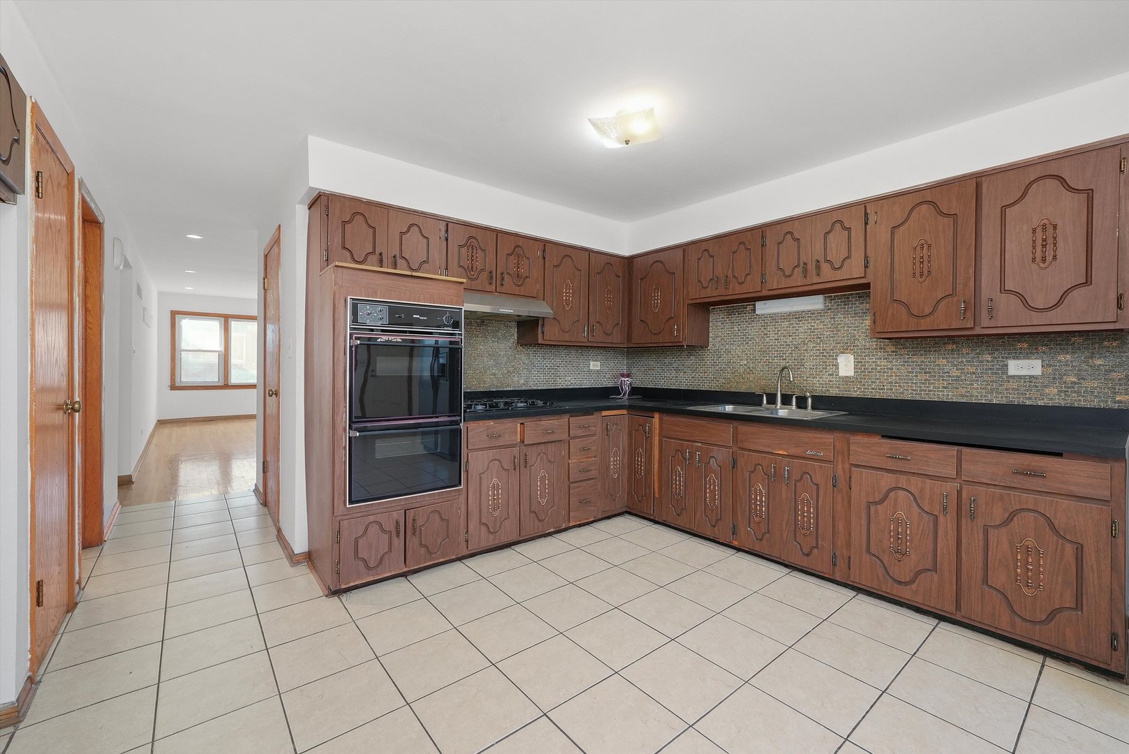 5096 South Archer Avenue, Unit 2F Chicago, IL 60632 - Photo 6 of 14