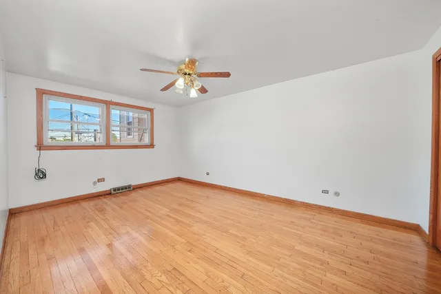 $1,500 | 5096 South Archer Avenue, Unit 2F, Chicago, IL 60632