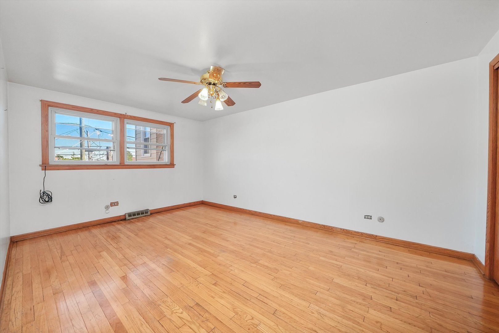 5096 South Archer Avenue, Unit 2F Chicago, IL 60632 - Photo 9 of 14