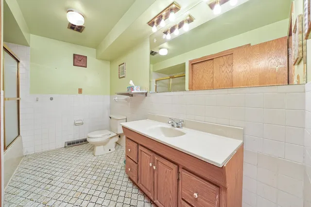 $1,500 | 5096 South Archer Avenue, Unit 2F, Chicago, IL 60632