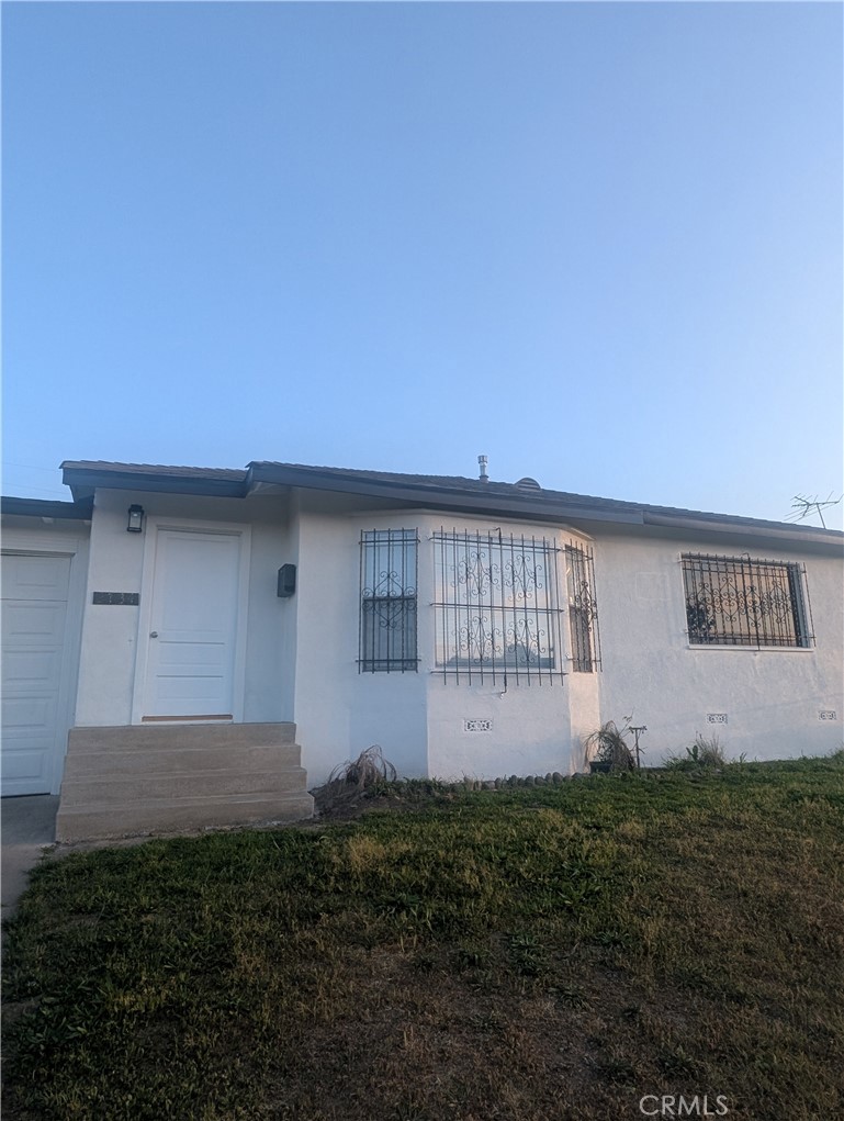 2734 West Caldwell Street Compton, CA 90220 - Photo 2 of 18