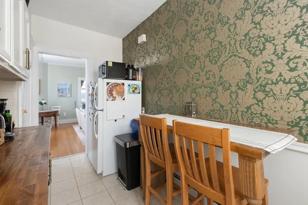 $429,900 | 21 Thorndike Street, Unit 4, Beverly, MA 01915