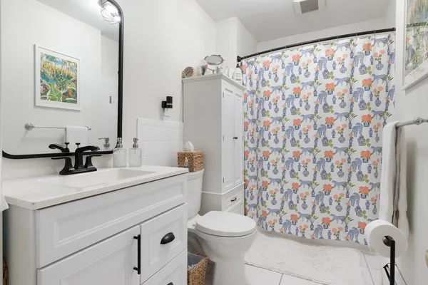 $429,900 | 21 Thorndike Street, Unit 4, Beverly, MA 01915