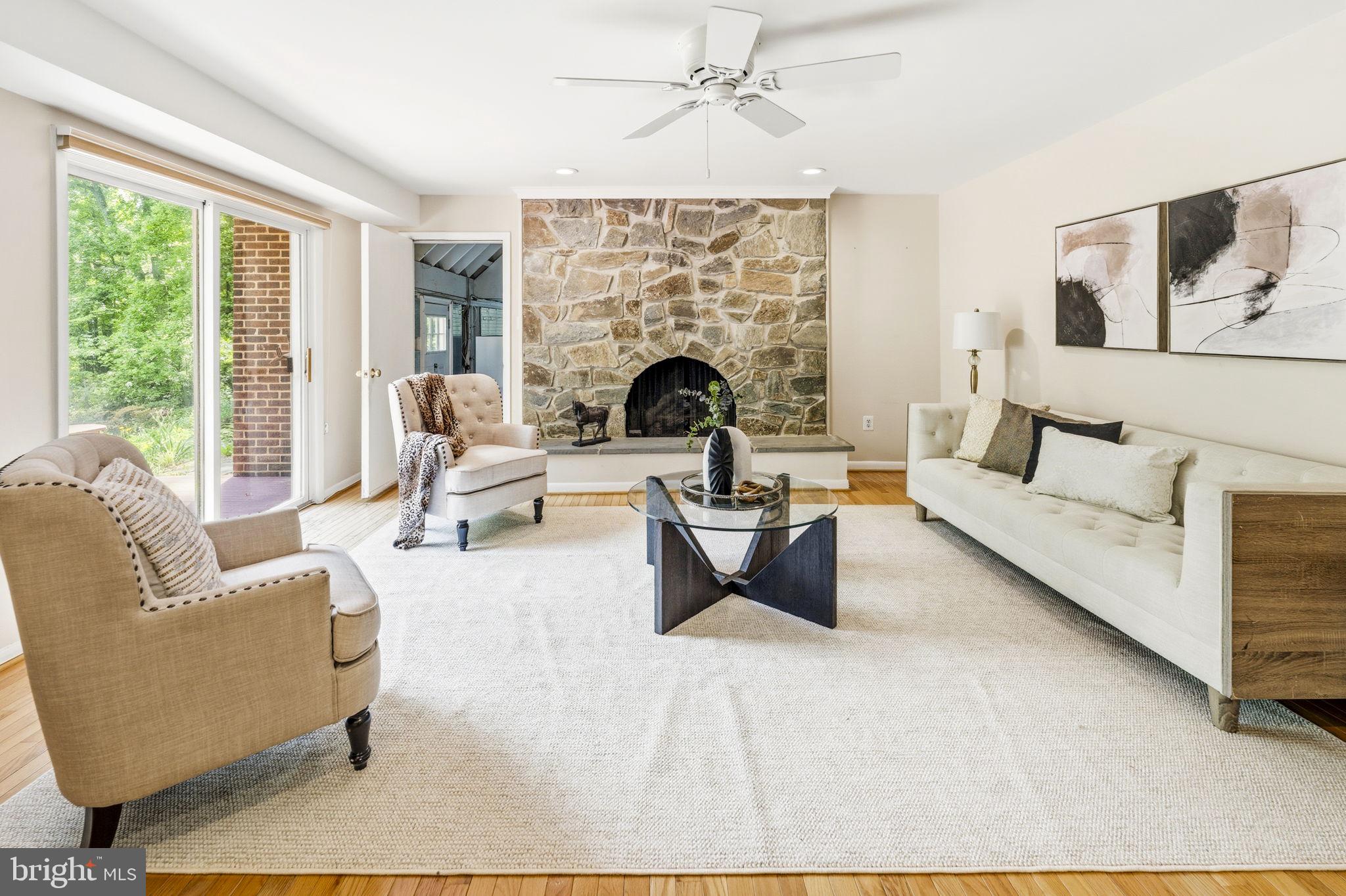 8566 Brickyard Road Potomac, MD 20854 - Photo 13 of 52 Family Room