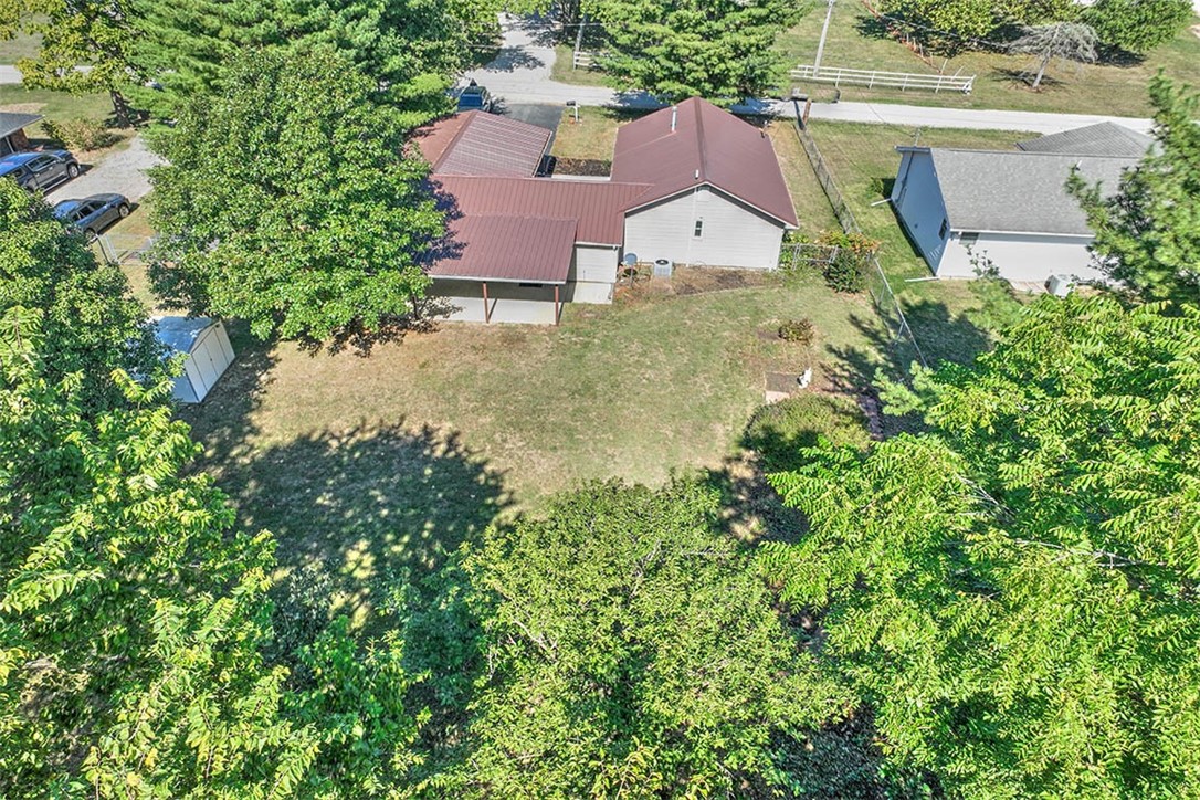 435 Dawson Road Decatur, IL 62521 - Photo 4 of 21
