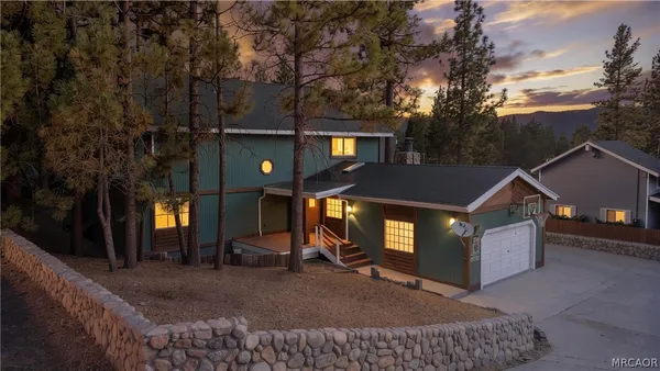 $1,395,000 | 40314 Lakeview Drive, Big Bear Lake, CA 92315