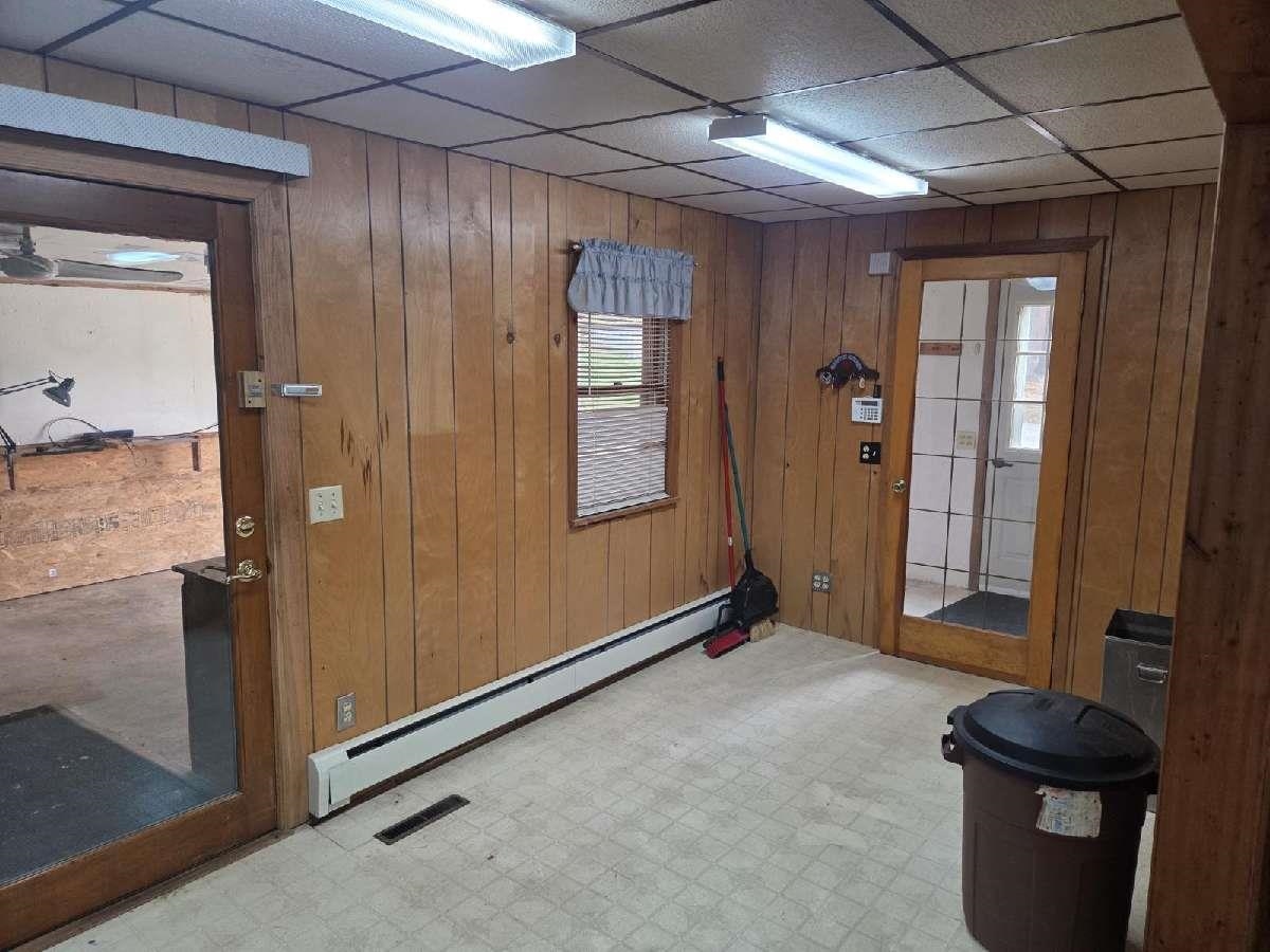 S6530 Spring Valley Road Loganville, WI 53943 - Photo 15 of 18