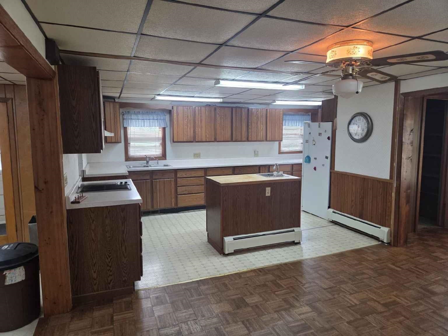 S6530 Spring Valley Road Loganville, WI 53943 - Photo 4 of 18