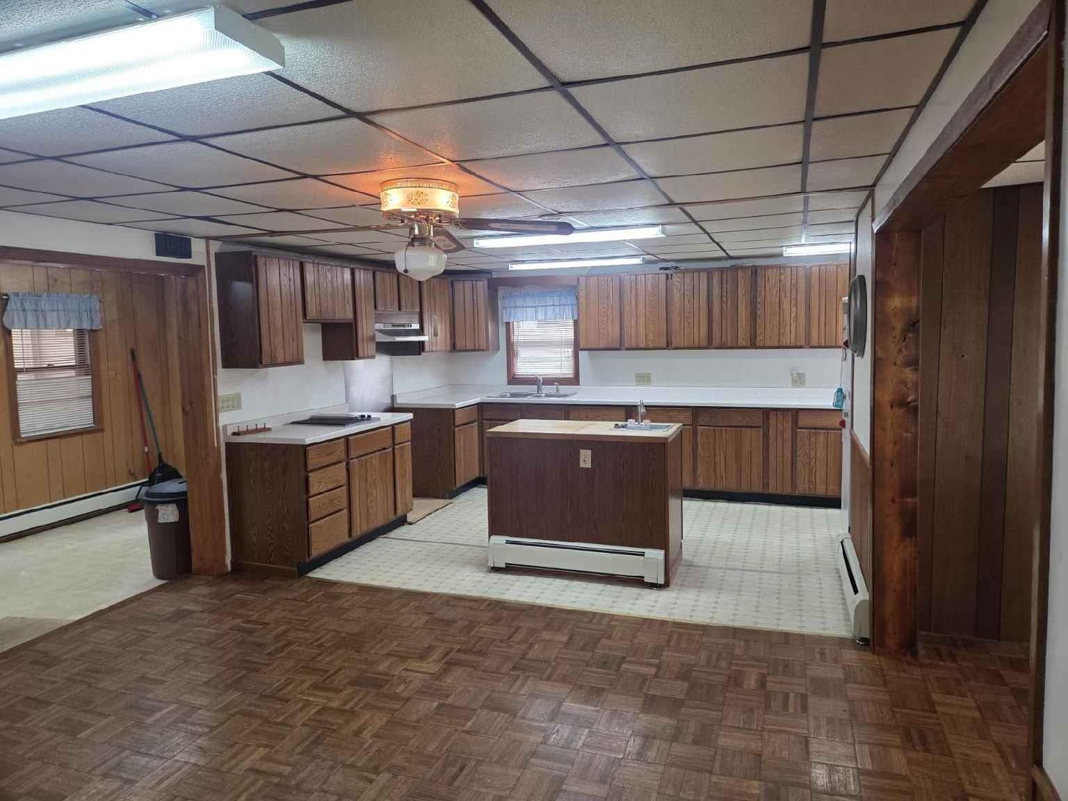 S6530 Spring Valley Road Loganville, WI 53943 - Photo 5 of 18