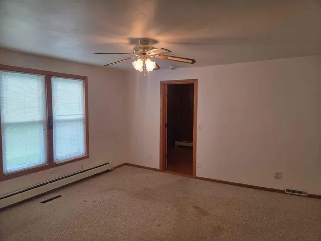 $244,900 | S6530 Spring Valley Road, Loganville, WI 53943