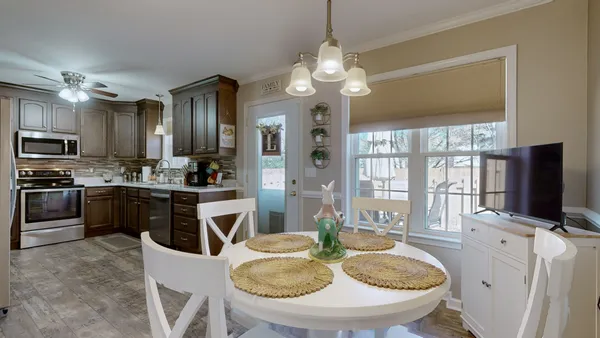 $385,000 | 520 Forest Glen Circle, Murfreesboro, TN 37128