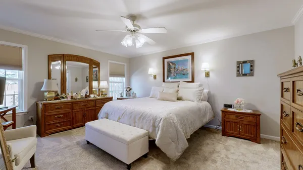 $385,000 | 520 Forest Glen Circle, Murfreesboro, TN 37128