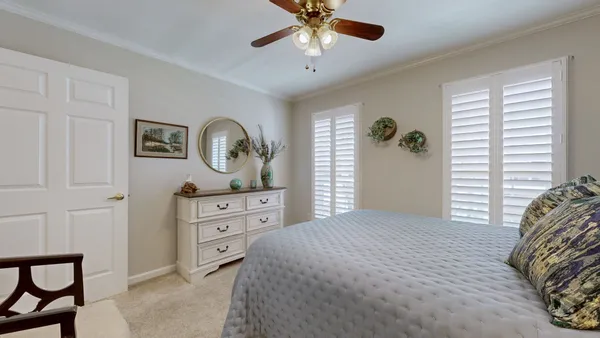 $385,000 | 520 Forest Glen Circle, Murfreesboro, TN 37128