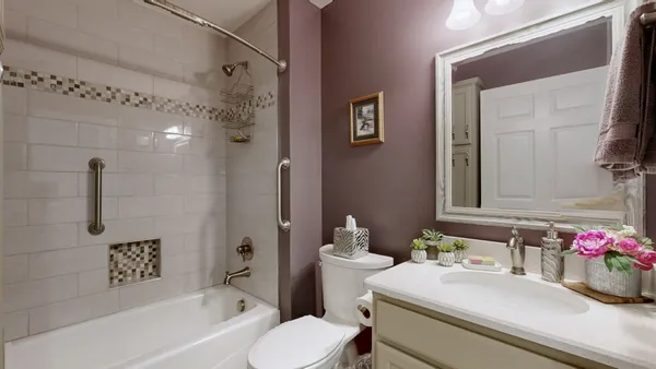 $385,000 | 520 Forest Glen Circle, Murfreesboro, TN 37128