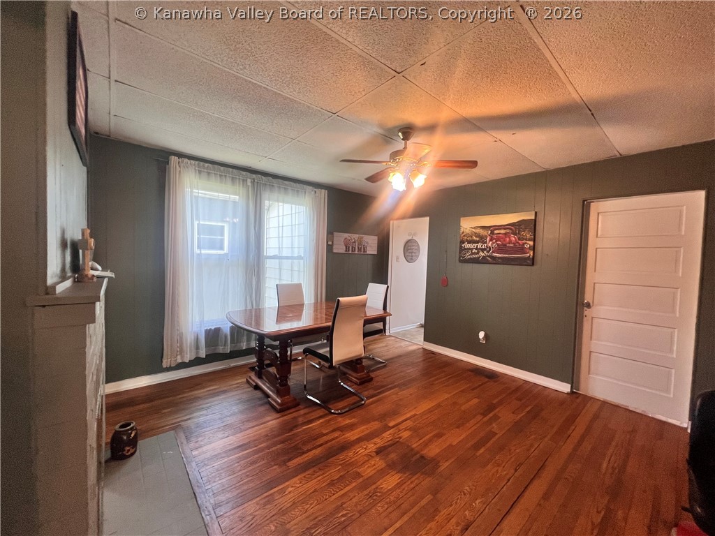 100 High Street Point Pleasant, WV 25550 - Photo 16 of 27 Dining Room