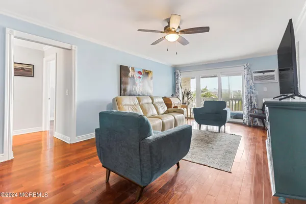 $599,999 | 1187 Ocean Avenue, Unit 35, Sea Bright, NJ 07760