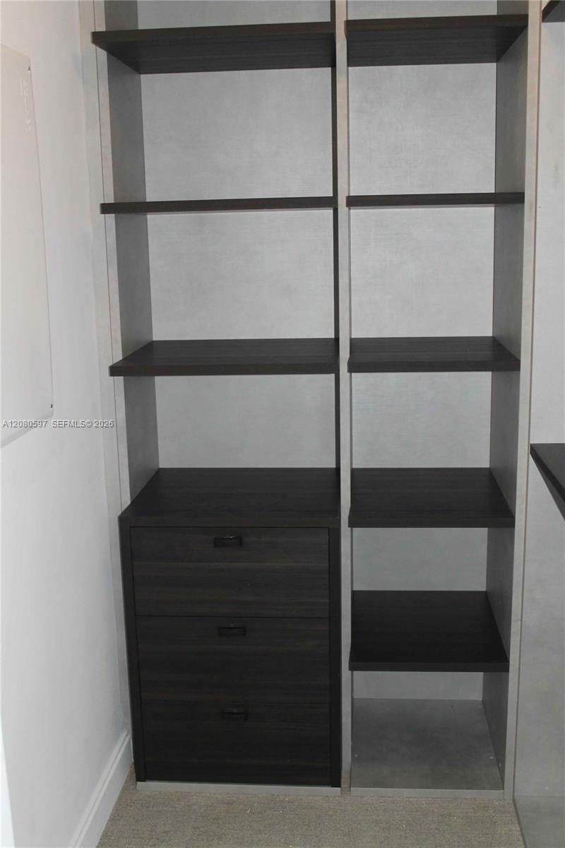 45 Southwest 9th Street, Unit 2809 Miami, FL 33130 - Photo 15 of 39 Gallery Image 15