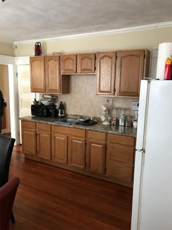 102 Providence Street Woonsocket, RI 02895 - Photo 1 of 26 Gallery Image 1